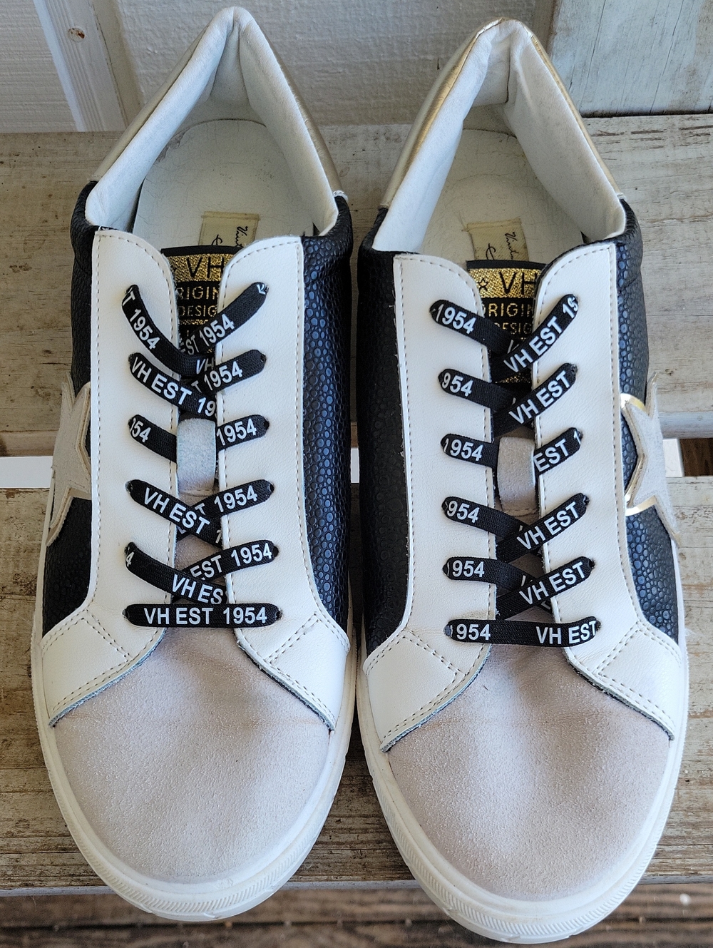 Vintage Havana White Black Cream Low-Top Sneakers